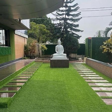 Sai Samrat Hotel Shirdi Eksteriør billede